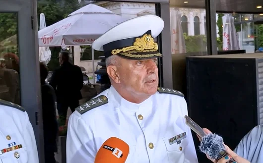 Емил Ефтимов: Дронът край Кардам вероятно е бил отклонен от електронна война