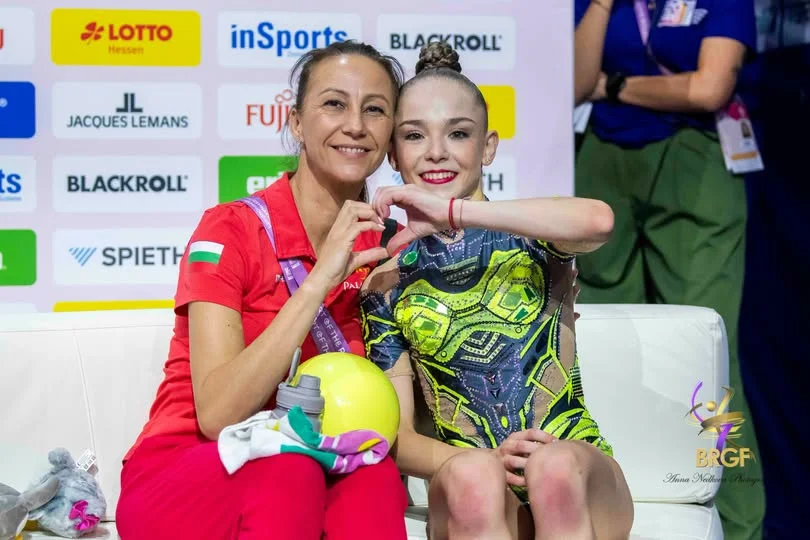 Стилияна Николова стана световна вицешампионка и донесе първа олимпийска квота на България