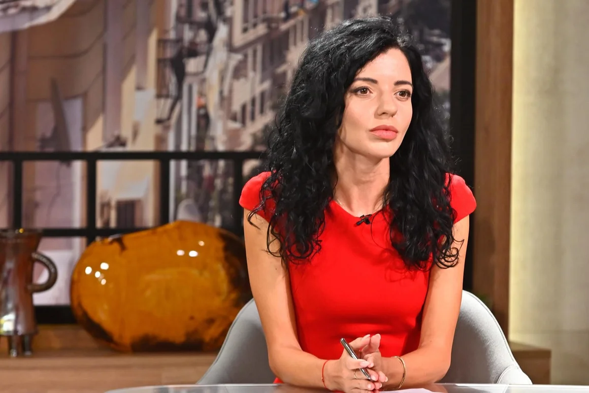 Водещата Ванина Недкова слиза от ефира на bTV заради "щастлив личен повод"
