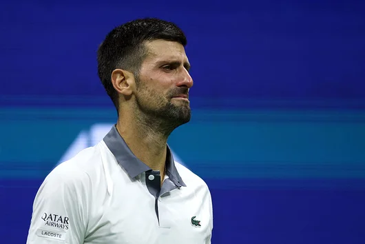 Новак Джокович игра през сълзи и отпадна още в първия кръг на US Open за първи път от 20 години