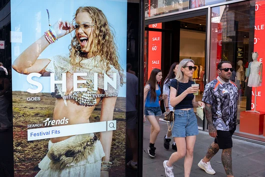 Shein загуби 8% в разочароващия си първи ден на борсата