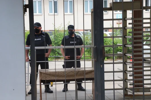 ДАНС откри мощен заглушител в "Драгалевци", блокирал честотите на летището и ТВ кулите
