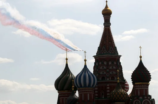 Животът в Русия след инвазията: зловещи затворени витрини и масов страх от мобилизация