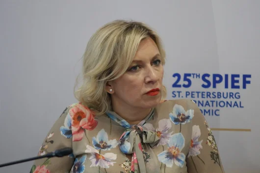 Мария Захарова написа песен в личен принос срещу западните санкции