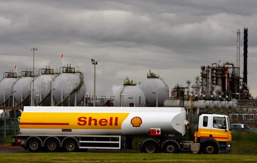 Shell победи екозащитници в съдебен спор за парниковите емисии