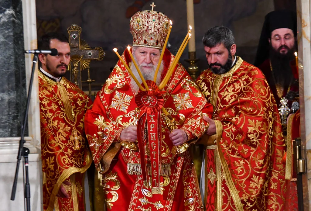 Патриарх Неофит призова за мир между хората по целия свят, "разтърсван от конфликти и братоубийствени войни"