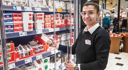 Млада и успешна: Управителят на най-новия магазин на Kaufland е само на 26