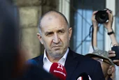 След Иво Христов - и Румен Радев скочи на медиите за "тенденциозни рубрики и говорители" 