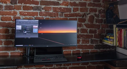 UltraWide Ergo на LG не е лъжица за всяко бюро 