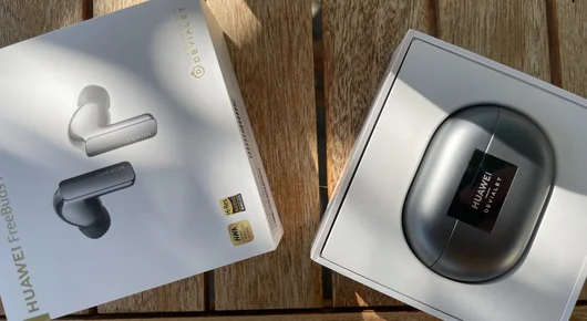 Huawei FreeBuds Pro 2: Нито дъжд, нито пот може да ги уплаши