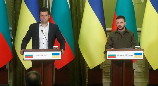Сега стана безпощадно ясно защо падна правителството на ПП