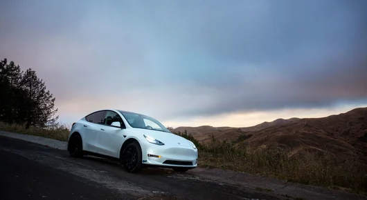 За пети път от януари насам Tesla намали цените на най-големия си пазар 