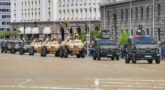 Военна техника ще премине по пътищата в страната във вторник и сряда 