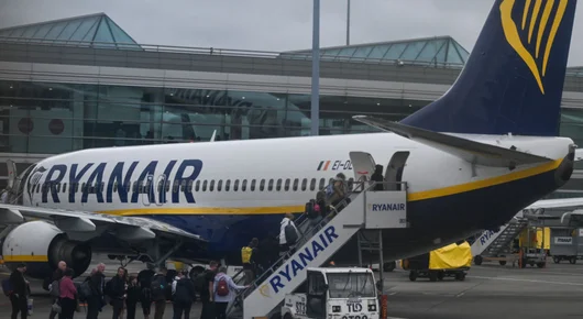  Испания забранява таксите за ръчен багаж в Ryanair и други нискобюджетни авиокомпании