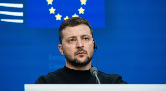 Зеленски пред ЕП за 1000 дни война: Няма спокойна държава в бурни времена