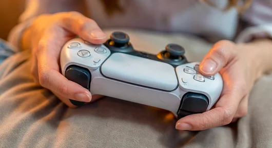 ЕС се готви да забрани продажбите на Xbox и PlayStation за Русия в нов пакет от санкции