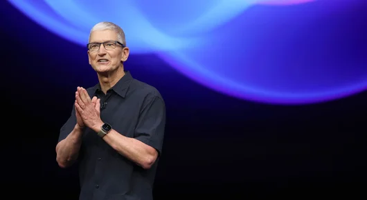 Тим Кук се оттегля като директор на Apple