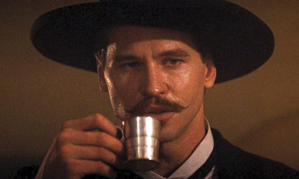 Tombstone (1993): Док Холидей – герой, който не се страхува да умре