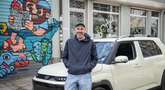 На лов за най-добрите нудли в София с Hyundai Inster