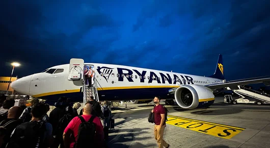 Ryanair въвежда глоба за пътници, които буйстват в самолета