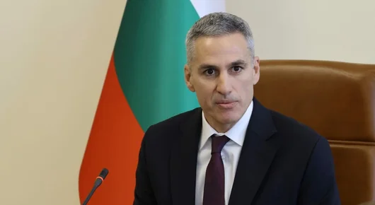 Гюров: Пазарът на горива е спокоен, няма причини за ръст на цените
