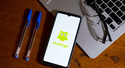Duolingo пуска безплатно обучение за напреднали за девет езика