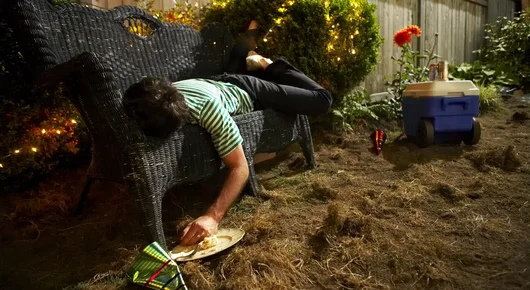 Д-р Чарлз Ноулс, автор на Why We Drink Too Much: Защо „сивата зона“ на пиенето е толкова коварна