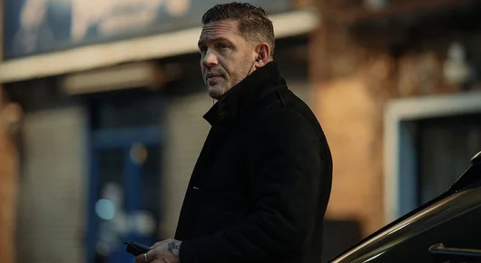 Том Харди напуска сериала MobLand след скандали на снимачната площадка