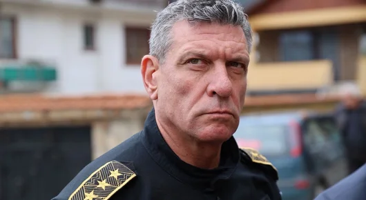 В ГЕРБ са "силно притеснени" от оставката на Кандев, ДБ видя задкулисен контрол в МВР