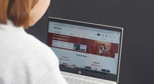 ЕК наложи рекордна глоба на AliExpress за продажба на ментета и опасни продукти