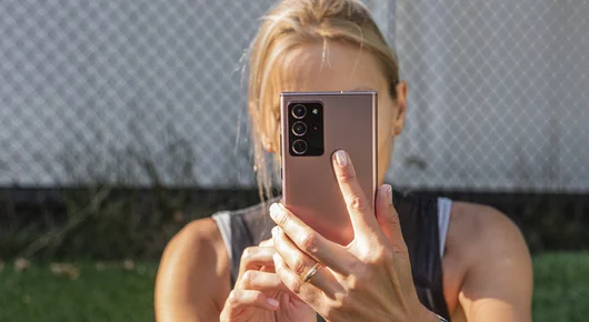 Телефонът с писалката - не можете да сбъркате с него