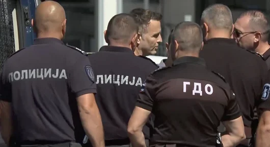 Стоян Мавродиев е обвинен за длъжностно присвояване и остава в ареста за 72 часа (Обновена)