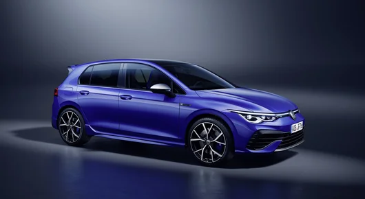 Летящ старт: Volkswagen представи най-мощния Golf в историята