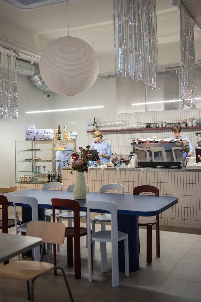 Mova Cafe