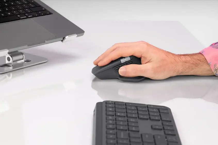 Logitech