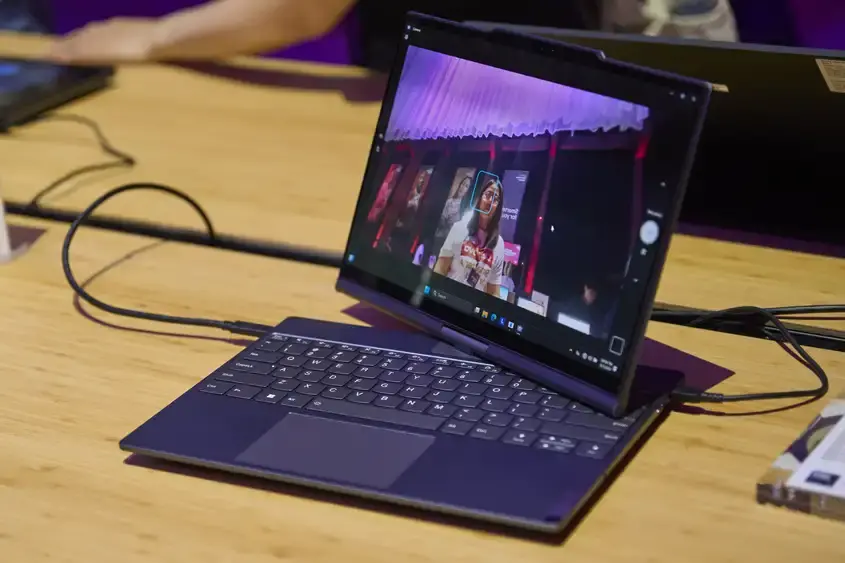 Lenovo CES